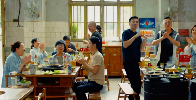 跟随影视作品，到成都的街道走一走
