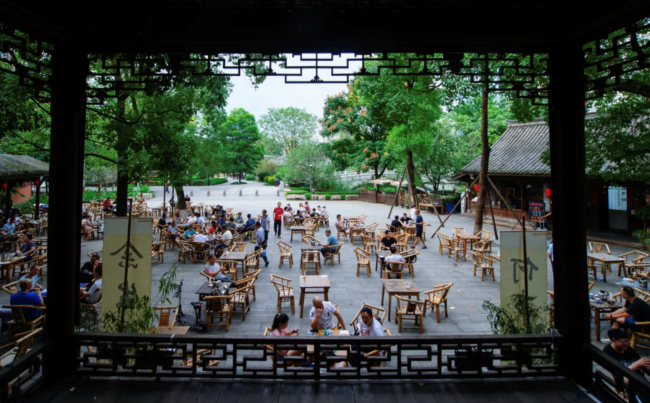 跟隨影視作品，到成都的街道走一走