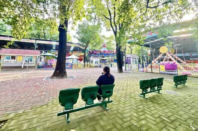 258把阅兵座椅亮相这6家公园 成为新游园景观与打卡地