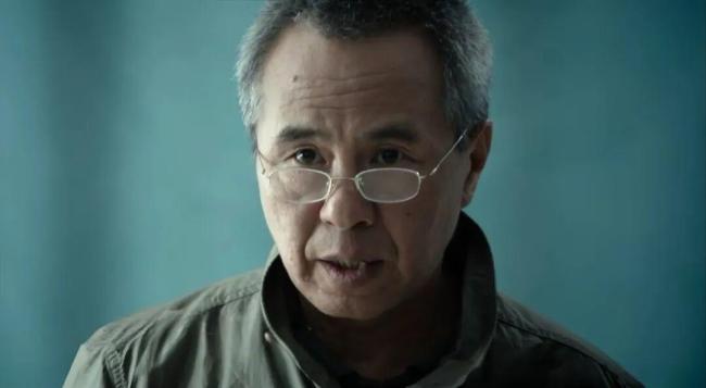 退休老师成了学校争抢的香饽饽 经验丰富的他们再发光