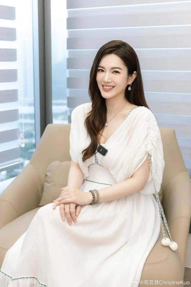 TVB女演员Gou Yunhui承认结束了她的7年结婚