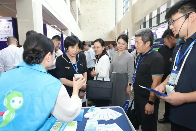 網(wǎng)絡(luò)安全宣傳周期間江蘇同步開展網(wǎng)絡(luò)辟謠主題宣傳