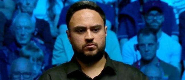 赵心童首轮轻松获胜 查达不擅长对战中国选手 三杆破百速胜