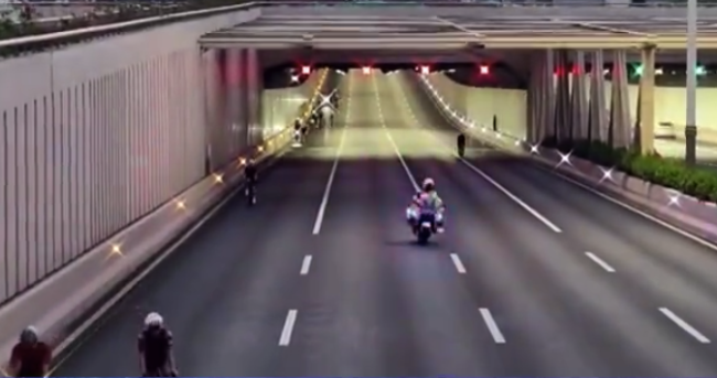 央視曝光街頭騎行變暴騎 多地持續(xù)加大對暴騎團查處力度 