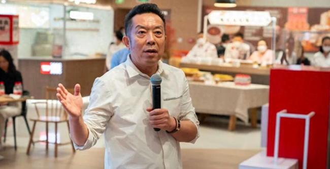 西貝創(chuàng)始人賈國龍的創(chuàng)業(yè)經(jīng)歷 從退學(xué)到餐飲巨頭