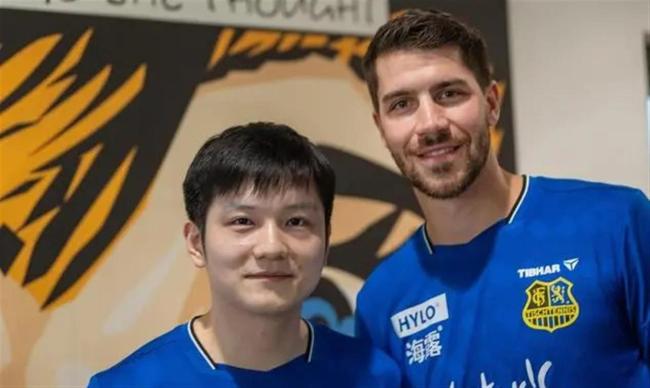 樊振东暴力熊猫又上线了 22分钟横扫引爆全场