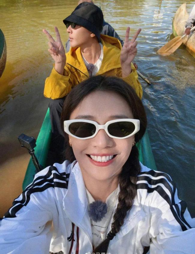 张晚意捂了马思纯耳朵 同频朋友的治愈旅程
