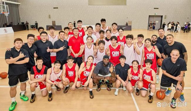 U16女篮12东谈主名单出炉：李月汝妹妹压哨入选 1.83米混血小将打PF 冲击四强狡计明确