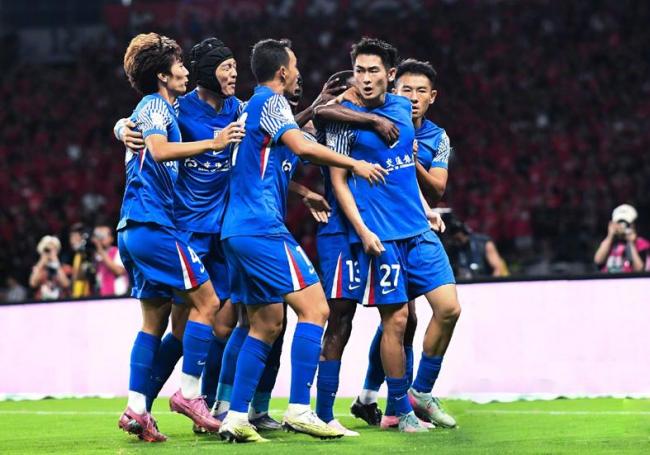 申花自己不争气！回看两必进球：朱辰杰奶奶球顶偏于汉超补时丢良机 关键时刻屡失良机