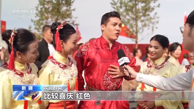 習(xí)近平總書記赴新疆 各族兒女倍感溫暖振奮