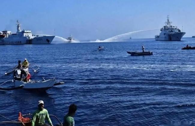 菲律宾为何爆发大规模示威活动 腐败丑闻激怒民众