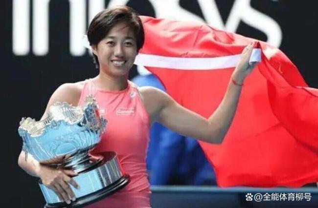 中国网球大捷！2-0横扫日本选手 金花齐绽放