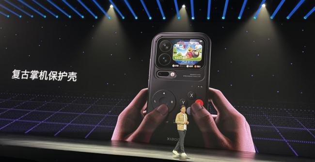 雷军再谈愤怒的小鸟 唤醒青春记忆