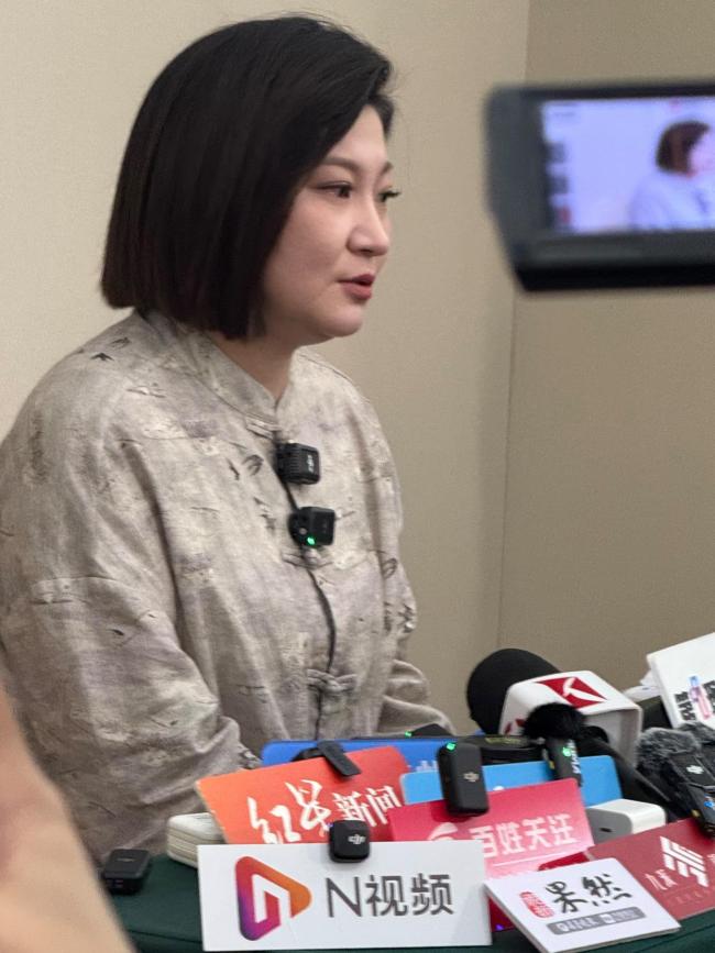 王暖暖离婚案今日开庭 准备充分迎难而上