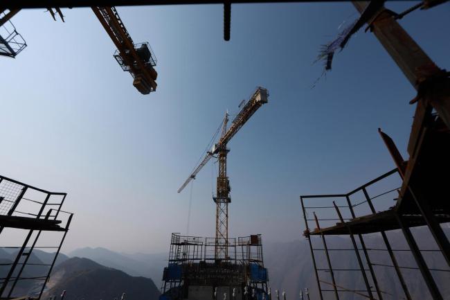 世界第一高桥“成长记” 从建设到通车的壮丽历程