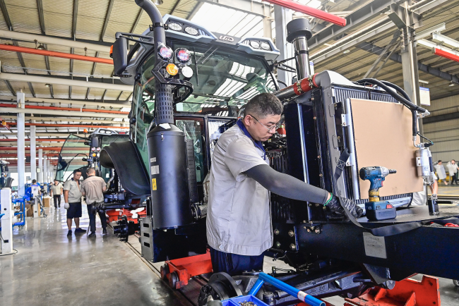 前8月工业利润同比由负转正 宏观政策显效助力复苏