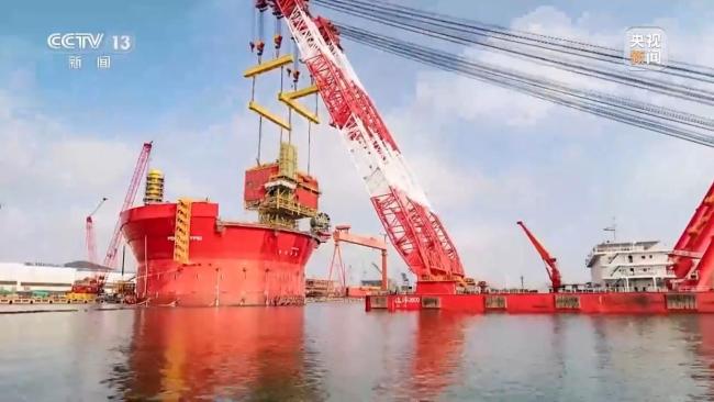 我国海底“油气动脉”超一万公里