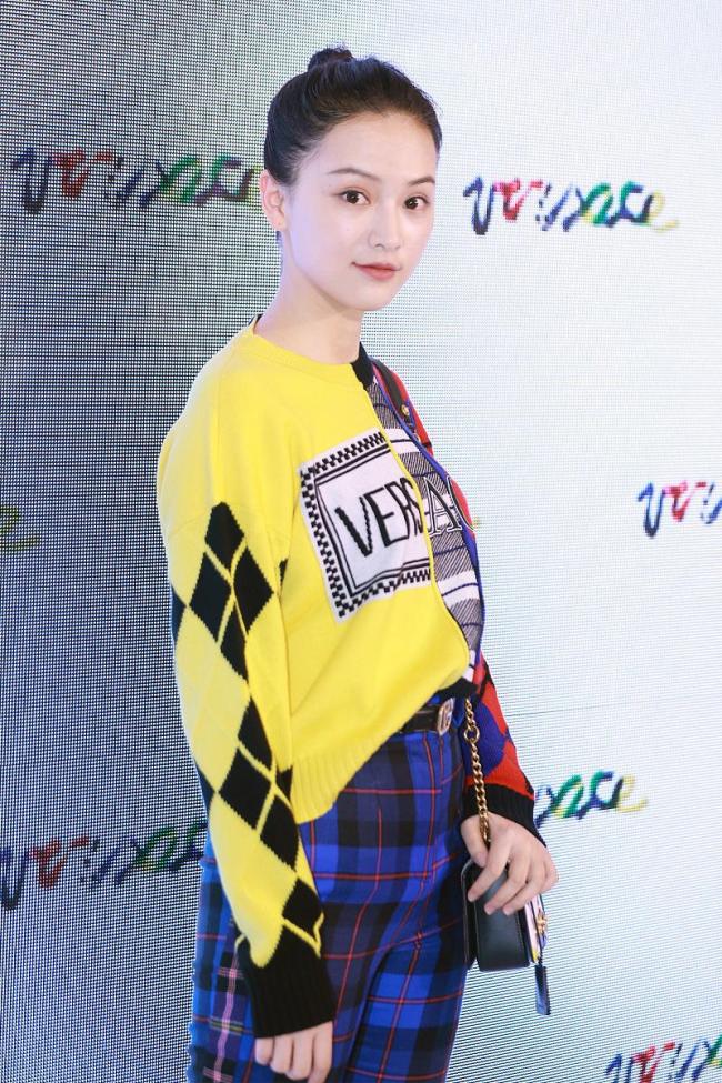 “武大校花”『黄灿灿』说不会结婚 情感矛盾引共鸣