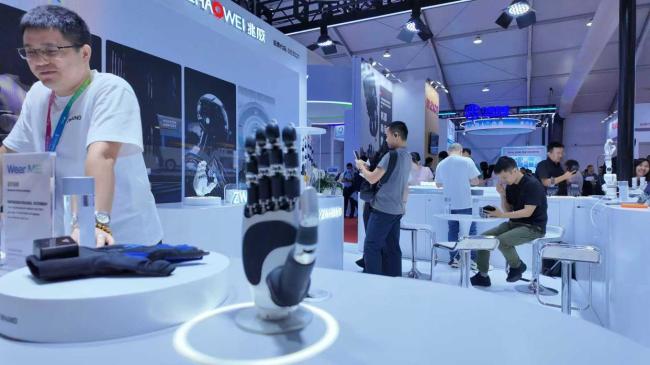 灵巧手面临攻关战 技术突破加速