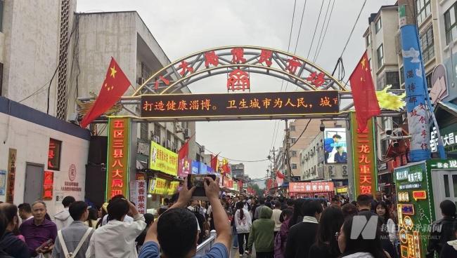 再访淄博：网红喧嚣事后的万亿宏愿