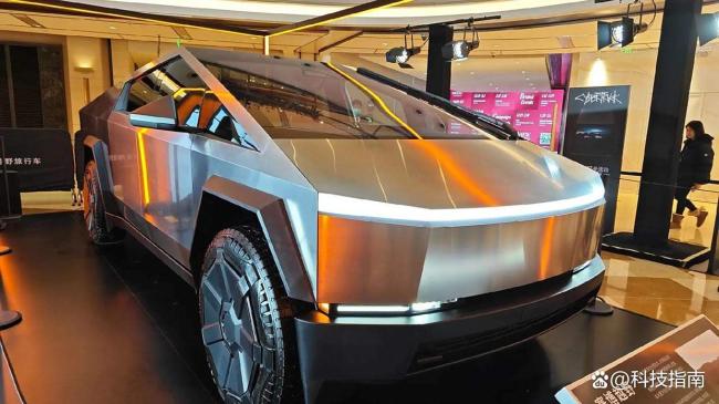 廉价版特斯拉问世后，为何股价仍在下跌？减配