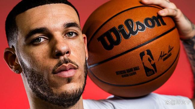 杨瀚森季前赛首分 中国篮球新期待