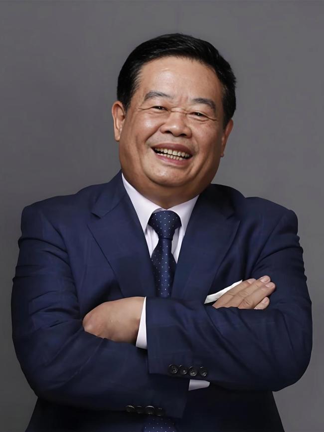 曹德旺回应做慈善慷慨但对员工苛刻