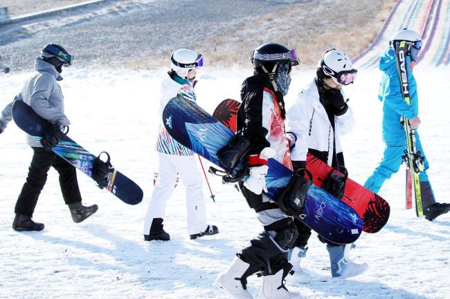 苏翊鸣名字再一次写进滑雪史 极限冲破背后的奥密