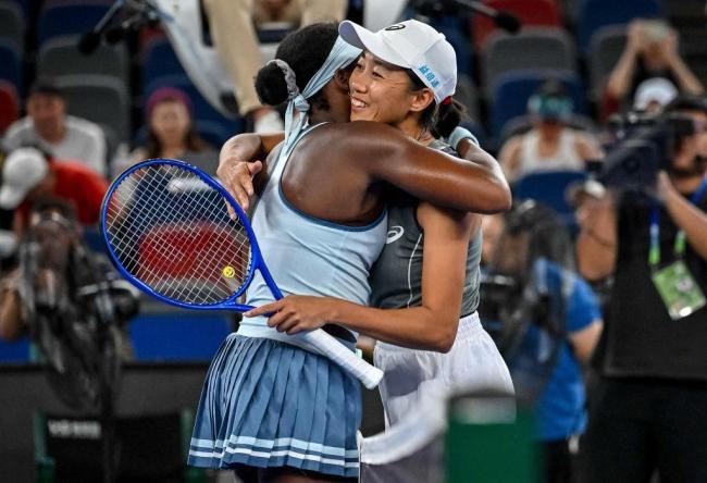 詹姆斯生涯首次缺席常规赛揭幕战 因伤缺阵至少3至4周