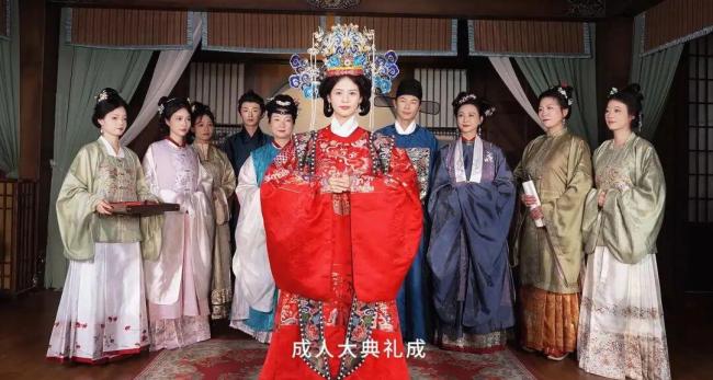 翁虹母女哭成泪东谈主 传统成东谈主礼感动世东谈主