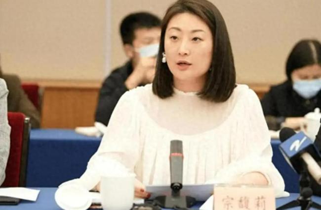 知情人士：宗馥莉已辞去娃哈哈集团董事长、法人代表等职务