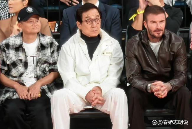 众星云集!NBA中国赛暂停期间 马布里林书豪哈达威齐聚一堂 跨界顶流同框引发热议