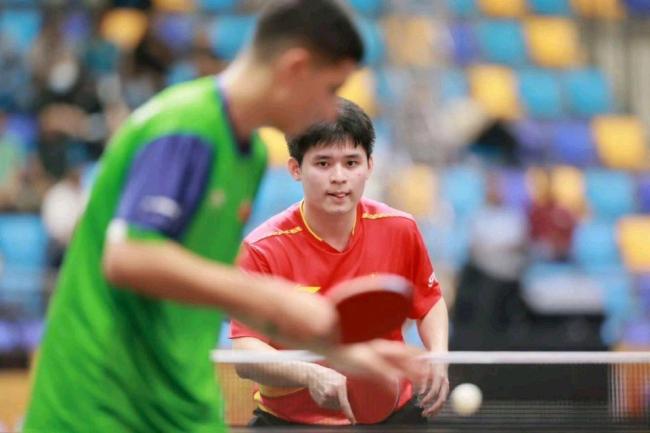 郭焱呼吁不要指责林诗栋