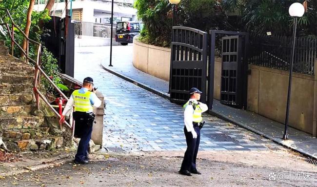 香港警方回应豪宅双尸案 母女悲剧引发深思