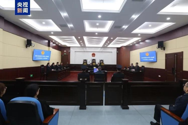 副部级王波被查前一个月还在捞钱 受贿4.49亿余元被判死缓