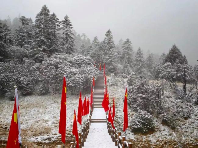 多地迎剧烈降温！大雪大暴雨来了 换季式降温来袭