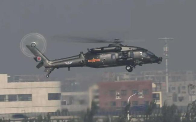 直-20T表演首秀 高原雄鹰震撼亮相