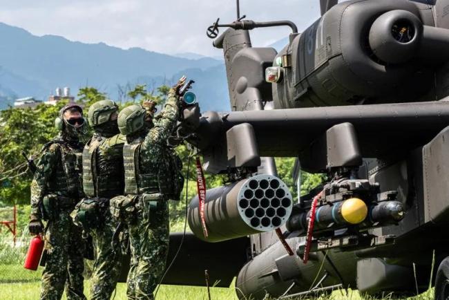 被大陆通缉的台军，麻烦大了！