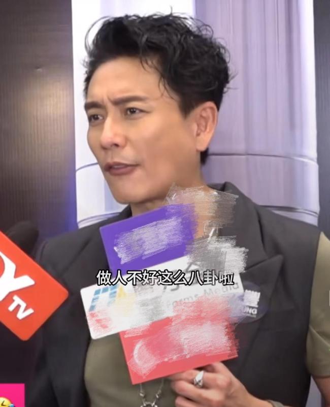 黄宗泽恭喜陈伟霆当爸爸 昔日好友送祝福