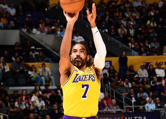 湖人谁最可能被送走？队记列出两大目标