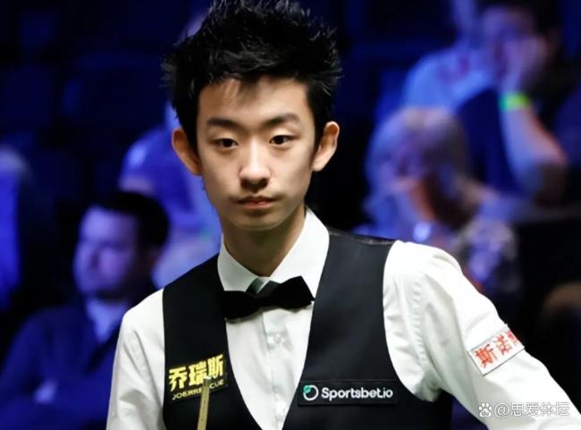 斯诺克战报：中国2负1胜 赵心童大爆冷 赵心童状态低迷
