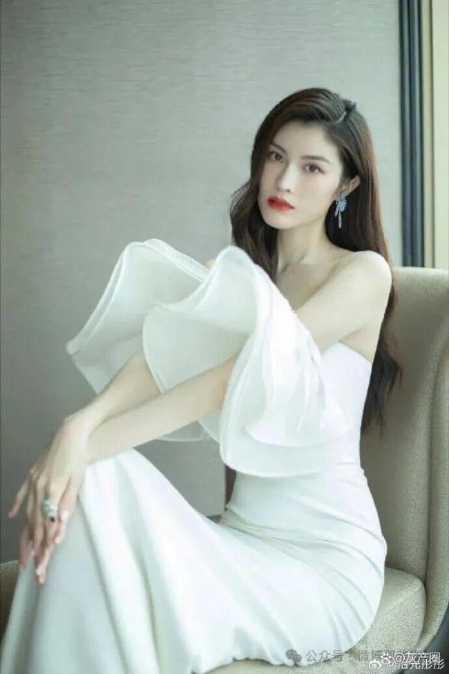 不官宣恋爱直接官宣生子,明星们在想什么?