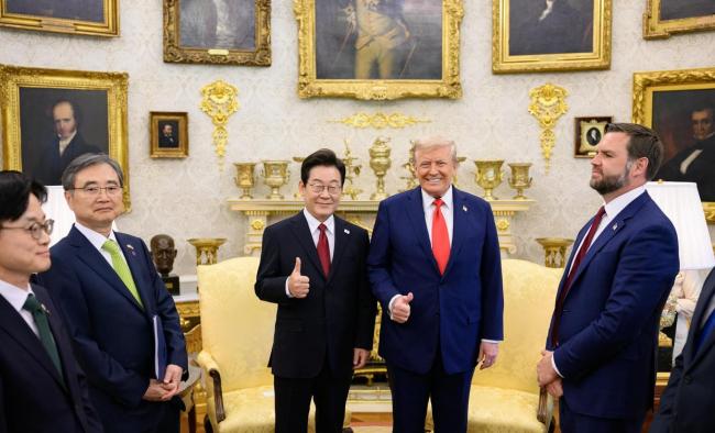 特朗普将访问韩国