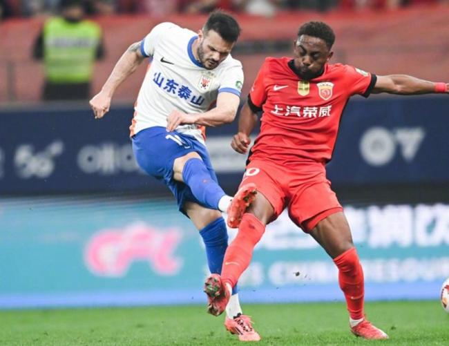 泰山对阵海港将由外籍裁判执法 争冠阻击战一触即发