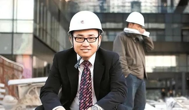 潘石屹夫婦悄然在美國做起發(fā)展商，家辦資產(chǎn)規(guī)模已突破400億人民幣 轉(zhuǎn)型家族資本家