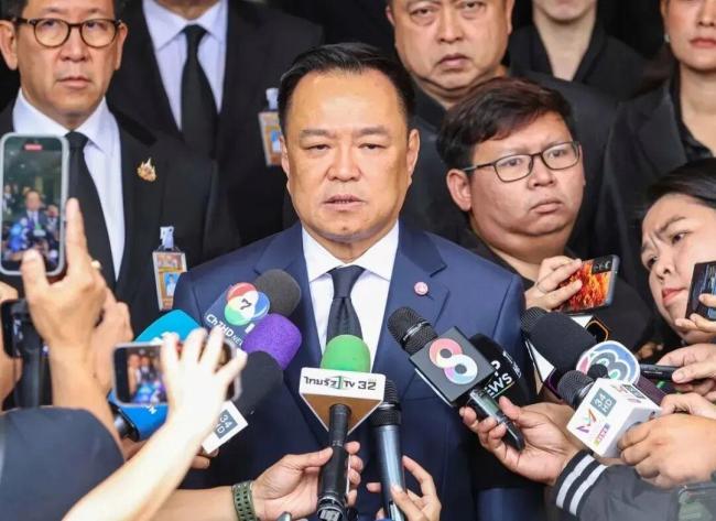 泰国为悼念王太后禁娱30天 全国哀悼活动启动