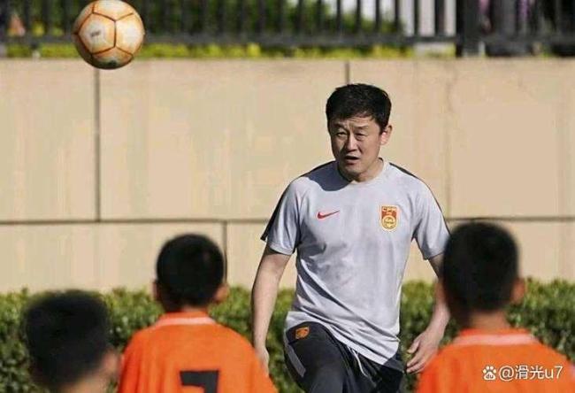 孙继海连遭质疑：精英青训就该免费，国外都这样 你凭啥买卖球员