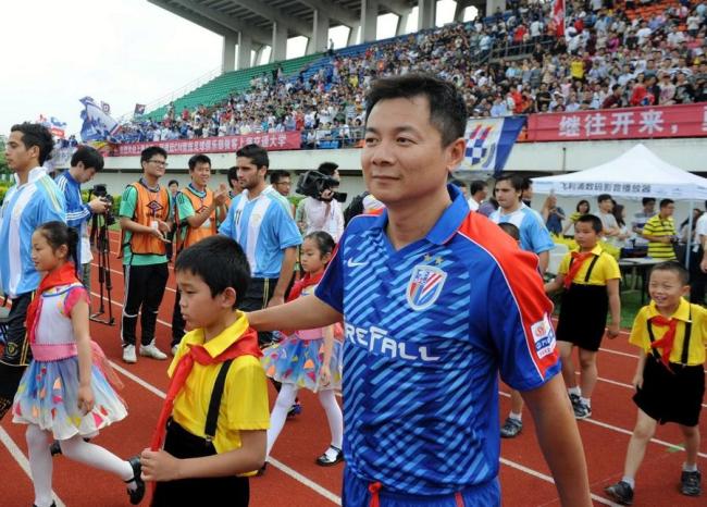 中冠总决赛落幕,唯一主角朱骏平静迎接升级,明年他会在职业联赛出场比赛吗? 回归职业舞台