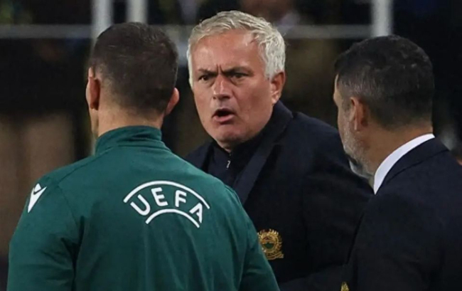 土耳其足坛惊天丑闻:571名裁判中152人投注博彩 10人投注上万场