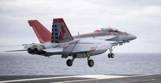 大V：南海坠机事件是美军衰落的开始 半小时内连掉两架